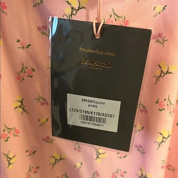 House of CB Lauren Floral Off-Shoulder Dress - Picture 3 of 9